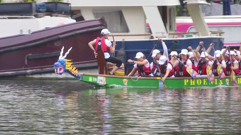 Global_Cultures_Unite__Dragon_Boats__Art__and_Olympic_Fever___ - News for amigos, by amigos Global_Cultures_Unite__Dragon_Boats__Art__and_Olympic_Fever___