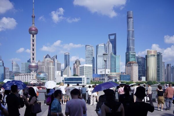 Global_Experts_See_Bright_Future_for_China_s_Economy__