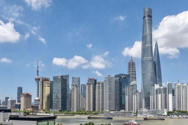 Global Minds Unite in Shanghai: Bund Summit Tackles Today’s Biggest Challenges Global_Minds_Unite_in_Shanghai__Bund_Summit_Tackles_Today_s_Biggest_Challenges