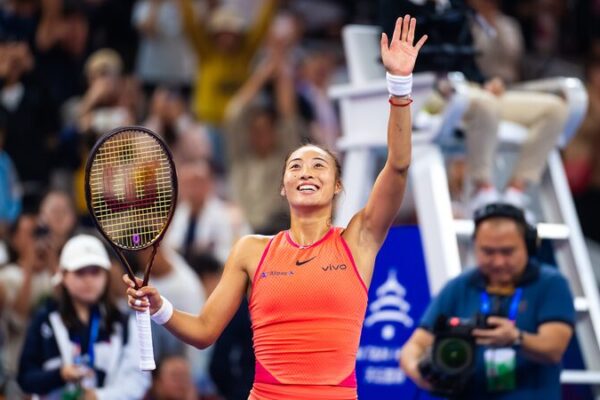 Golden Girl Zheng Qinwen Shines Bright in Beijing Return 🎾✨ Golden_Girl_Zheng_Qinwen_Shines_Bright_in_Beijing_Return___