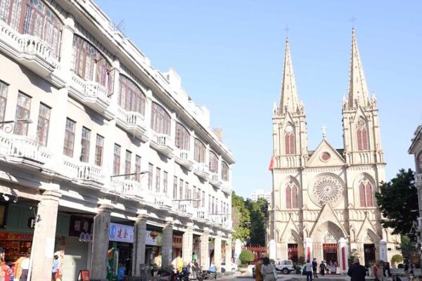 Granite Gothic: Exploring Guangzhou’s Sacred Heart Cathedral Granite_Gothic__Exploring_Guangzhou_s_Sacred_Heart_Cathedral