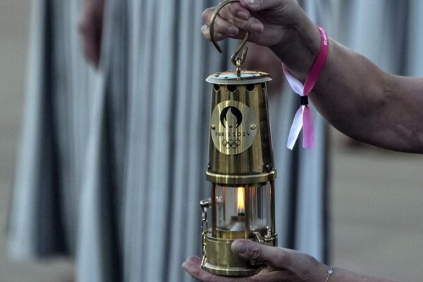 🔥 Greece Passes the Torch: Paris 2024 Olympics Flame Begins Its Journey! __Greece_Passes_the_Torch__Paris_2024_Olympics_Flame_Begins_Its_Journey_
