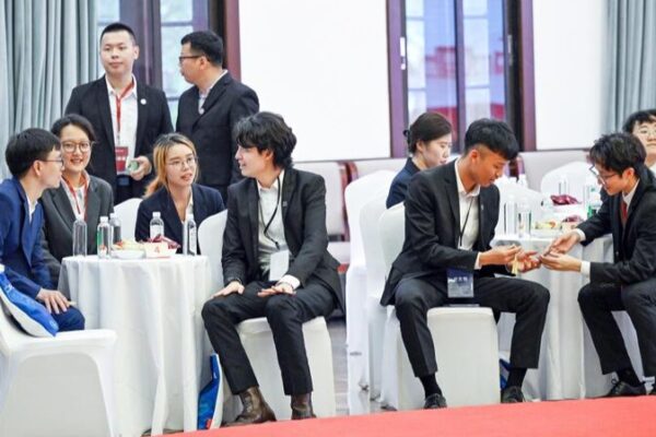Guangdong Chief and Ma Ying-jeou Promote Cross-Straits Youth Exchanges Guangdong_Chief_and_Ma_Ying_jeou_Promote_Cross_Straits_Youth_Exchanges