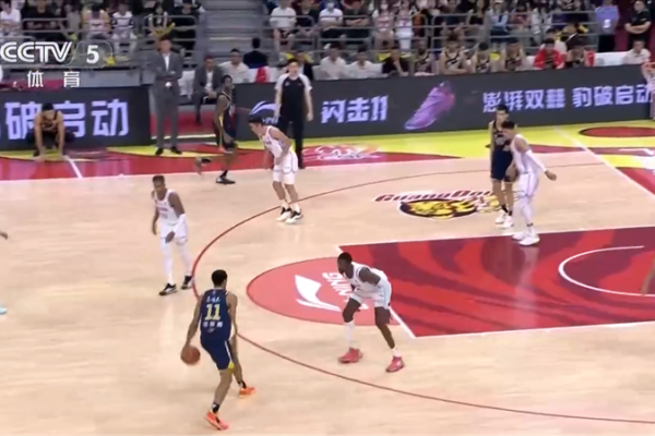 Guangdong Southern Tigers Roar to Third Straight Win Over Fujian Sturgeons 🏀🔥 Guangdong_Southern_Tigers_Roar_to_Third_Straight_Win_Over_Fujian_Sturgeons___