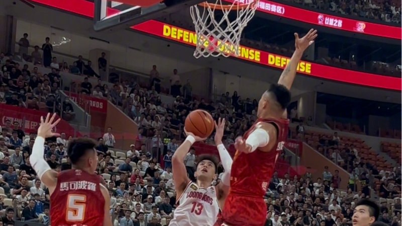 Guo_Ailun_s_Epic_500th_Game__Guangzhou_s_Star_Shines_in_Victory_Over_Shenzhen - News for amigos, by amigos __Guo_Ailun_s_Epic_500th_Game__Guangzhou_s_Star_Shines_in_Victory_Over_Shenzhen