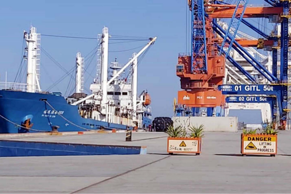 Gwadar’s New Airport Takes Off: Boosting the China-Pakistan Economic Corridor 🚀 Gwadar_s_New_Airport_Takes_Off__Boosting_the_China_Pakistan_Economic_Corridor__