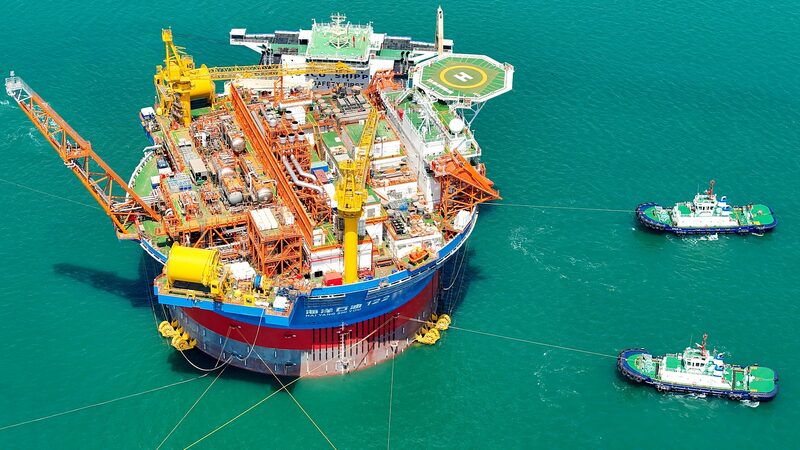 Haikui_No_1__Asia_s_First_Cylindrical_FPSO_Sets_Sail_from_Qingdao - News for amigos, by amigos Haikui_No_1__Asia_s_First_Cylindrical_FPSO_Sets_Sail_from_Qingdao