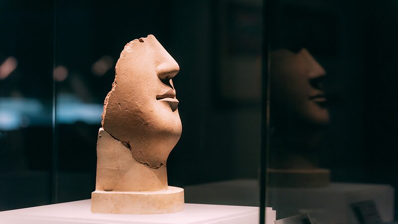 Half_Face_Statue_Unveils_Mysteries_of_the_Northern_Wei_Dynasty - News for amigos, by amigos Half_Face_Statue_Unveils_Mysteries_of_the_Northern_Wei_Dynasty