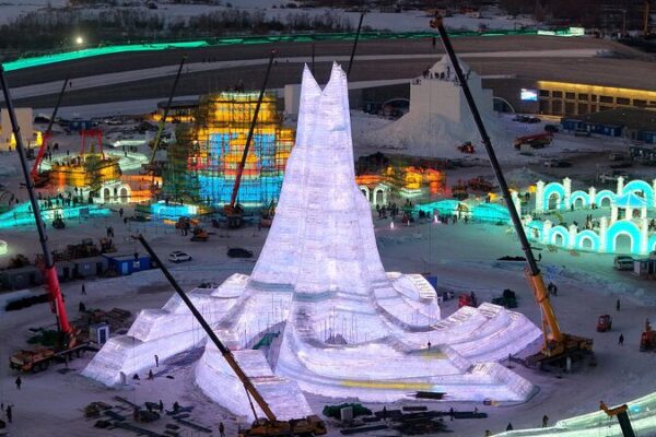 Harbin’s Ice and Snow World Set to Dazzle as Construction Nears Completion ❄️ Harbin_s_Ice_and_Snow_World_Set_to_Dazzle_as_Construction_Nears_Completion___