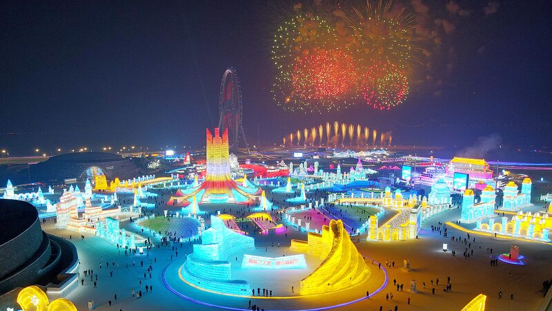 Harbin_s_Ice_and_Snow_World__A_Frozen_Wonderland_Awaits_You____