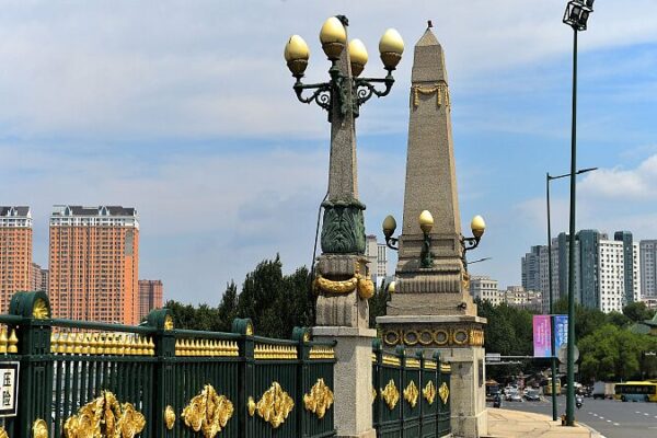 Harbin’s Jihong Bridge: A 90-Year-Old European Gem in China 🇨🇳 Harbin_s_Jihong_Bridge__A_90_Year_Old_European_Gem_in_China___ video poster