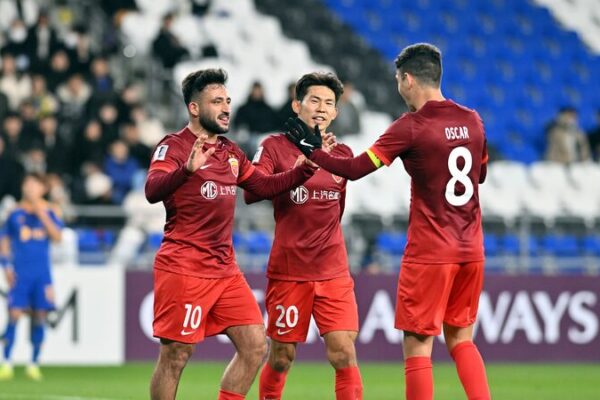 Hat-Trick Hero Vargas Leads Shanghai Port to Victory Over Ulsan in AFC Champions League Hat_Trick_Hero_Vargas_Leads_Shanghai_Port_to_Victory_Over_Ulsan_in_AFC_Champions_League