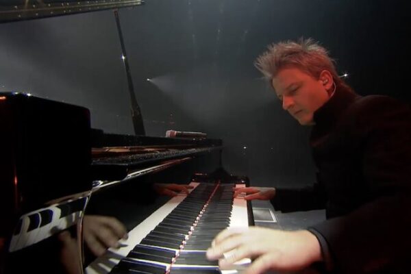 Havasi Rocks the Piano: A Mid-Autumn Festival Surprise 🎹🎉 Havasi_Rocks_the_Piano__A_Mid_Autumn_Festival_Surprise___ video poster
