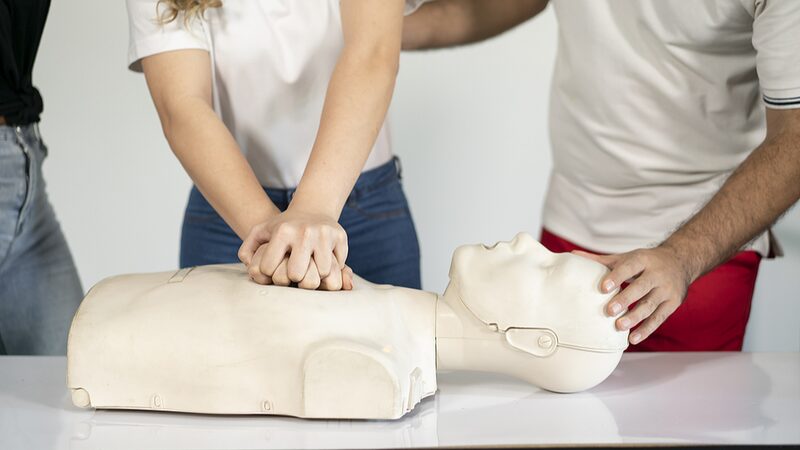 Heart_Smart__Experts_Reveal_Tips_to_Beat_Heart_Attacks__ - News for amigos, by amigos Heart_Smart__Experts_Reveal_Tips_to_Beat_Heart_Attacks__