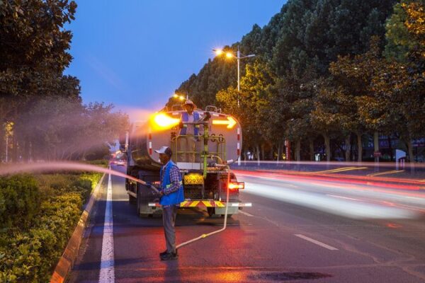 Heatwave Alert: China Renews Yellow Warning for High Temps 🌡️ Heatwave_Alert__China_Renews_Yellow_Warning_for_High_Temps___