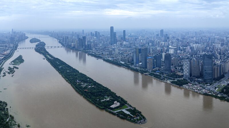 Heavy_Rain_Alert__China_Issues_Yellow_Warning_for_Multiple_Regions___ - News for amigos, by amigos Heavy_Rain_Alert__China_Issues_Yellow_Warning_for_Multiple_Regions___