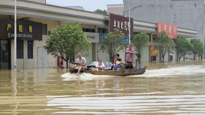 Heavy_Rain_in_Guangdong_Leaves_3_Dead__11_Missing - News for amigos, by amigos ___Heavy_Rain_in_Guangdong_Leaves_3_Dead__11_Missing