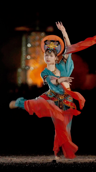 High_Flying_Romance__Ancient_Apsara_Dances_at_Shenzhou_18_Launch_poster - News for amigos, by amigos High_Flying_Romance__Ancient_Apsara_Dances_at_Shenzhou_18_Launch video poster