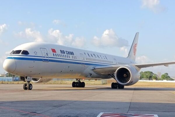 Hola, Cuba! Air China Resumes Flights as Visa-Free Policy Kicks Off Hola__Cuba__Air_China_Resumes_Flights_as_Visa_Free_Policy_Kicks_Off