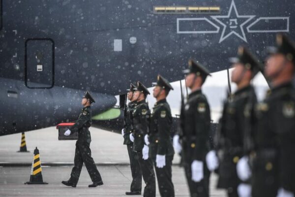 Honoring Heroes: China’s Fallen Soldiers Return Home from the ROK 🇨🇳✈️ Honoring_Heroes__China_s_Fallen_Soldiers_Return_Home_from_the_ROK_____