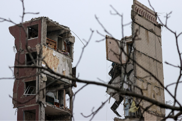 How the Russia-Ukraine Conflict is Shaking Up the Global Economy 🌍 How_the_Russia_Ukraine_Conflict_is_Shaking_Up_the_Global_Economy__