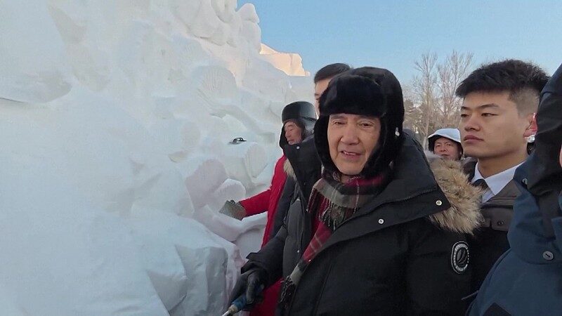 Ice__Art__and_New_Friends__Mainland_and_Taiwan_Youth_Chill_Together_in_Harbin_s_Winter_Wonderland - News for amigos, by amigos Ice__Art__and_New_Friends__Mainland_and_Taiwan_Youth_Chill_Together_in_Harbin_s_Winter_Wonderland