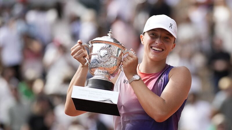 Iga_Swiatek_Wins_Third_Straight_French_Open_Title___ - News for amigos, by amigos Iga_Swiatek_Wins_Third_Straight_French_Open_Title___