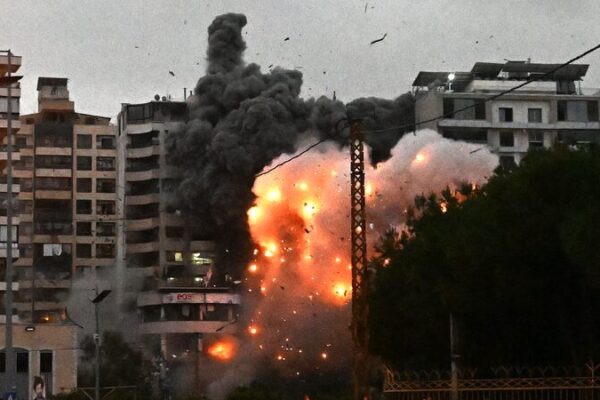 Israel and Lebanon Near Ceasefire Deal Amid Intense Clashes 🌟 Israel_and_Lebanon_Near_Ceasefire_Deal_Amid_Intense_Clashes__