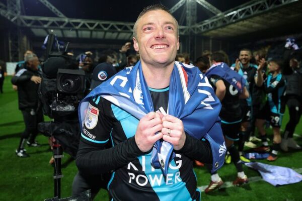 Jamie Vardy Fires Leicester City Back to Premier League Glory! 🎉 Jamie_Vardy_Fires_Leicester_City_Back_to_Premier_League_Glory___