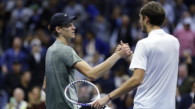 Jannik_Sinner_Stuns_Daniil_Medvedev_in_Thrilling_US_Open_Quarter_Final__ - News for amigos, by amigos Jannik_Sinner_Stuns_Daniil_Medvedev_in_Thrilling_US_Open_Quarter_Final__