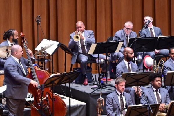 Jazz Legend Wynton Marsalis Ignites Beijing with Shanghai Suite 🎺 Jazz_Legend_Wynton_Marsalis_Ignites_Beijing_with_Shanghai_Suite__