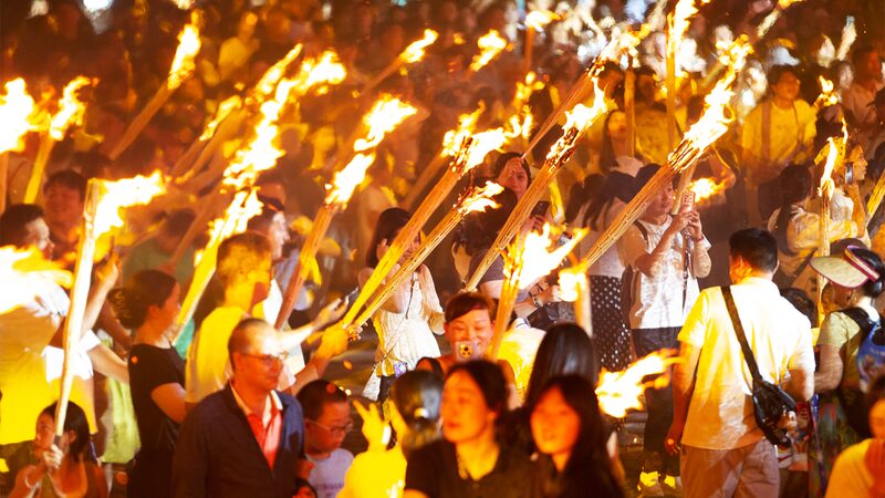 Join_the_Fire_Carnival__Experience_the_Yi_Torch_Festival_ - News for amigos, by amigos Join_the_Fire_Carnival__Experience_the_Yi_Torch_Festival_