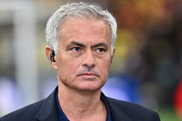 Jose Mourinho Set to Lead Fenerbahce! ⚽️🔥 Jose_Mourinho_Set_to_Lead_Fenerbahce_____