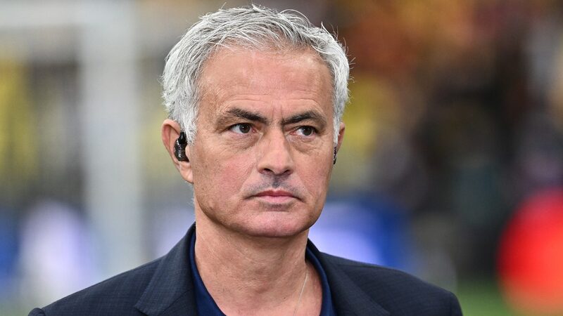 Jose_Mourinho_Set_to_Lead_Fenerbahce_____