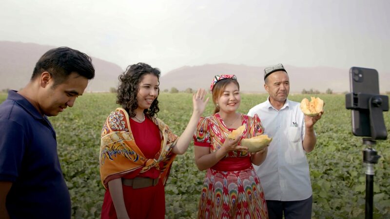 Journey_Through_Time__Exploring_the_Silk_Road_s_Crossroads_in_Xinjiang___ video poster