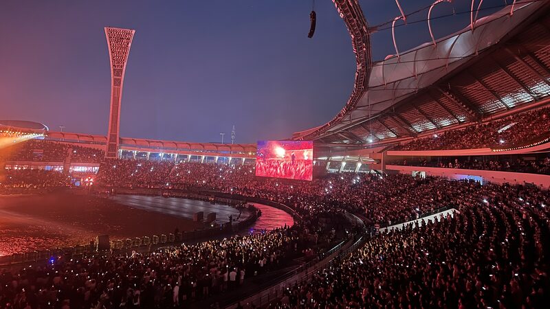 Kanye_West_s_Haikou_Concert_Sparks_Tourism_Boom_During_Mid_Autumn_Festival - News for amigos, by amigos Kanye_West_s_Haikou_Concert_Sparks_Tourism_Boom_During_Mid_Autumn_Festival