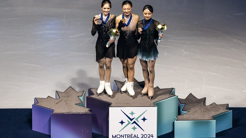Kaori_Sakamoto_Makes_Figure_Skating_History_with_Three_Peat_World_Championship_____ - News for amigos, by amigos Kaori_Sakamoto_Makes_Figure_Skating_History_with_Three_Peat_World_Championship_____