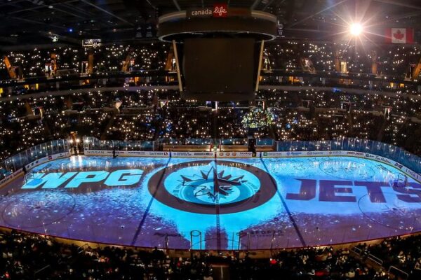 Kevin He becomes first China-born player to sign with NHL’s Winnipeg Jets 🎉 Kevin_He_becomes_first_China_born_player_to_sign_with_NHL_s_Winnipeg_Jets__