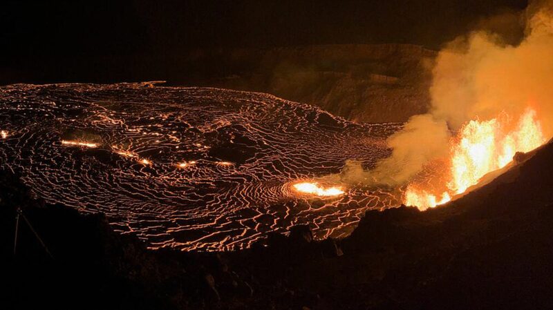 Kilauea_Volcano_Erupts__Spectacular_Lava_Fountains_Light_Up_Hawaii_s_Skies video poster