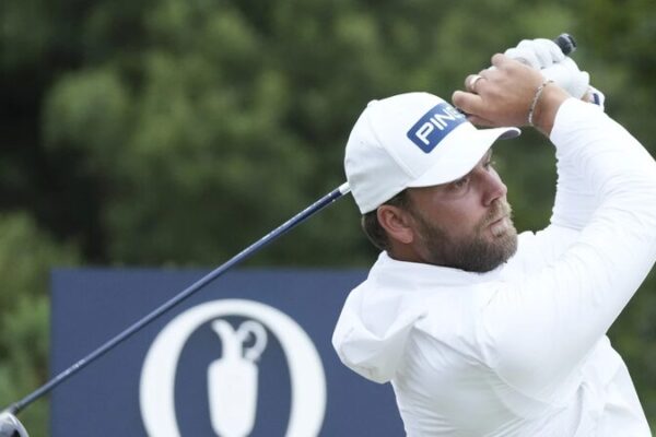 Late Birdies Propel Daniel Brown to Lead at Windy British Open 🌬️⛳ Late_Birdies_Propel_Daniel_Brown_to_Lead_at_Windy_British_Open____