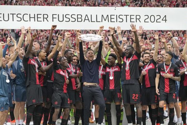 Leverkusen’s Invincible Season: First Unbeaten Bundesliga Team! Leverkusen_s_Invincible_Season__First_Unbeaten_Bundesliga_Team_