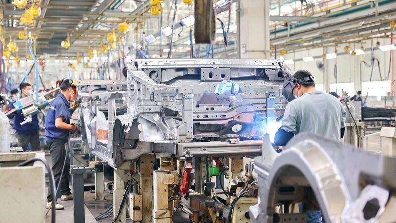 Li_Qiang_Calls_for_Financial_Sector_to_Power_Up_China_s_Real_Economy__ - News for amigos, by amigos Li_Qiang_Calls_for_Financial_Sector_to_Power_Up_China_s_Real_Economy__