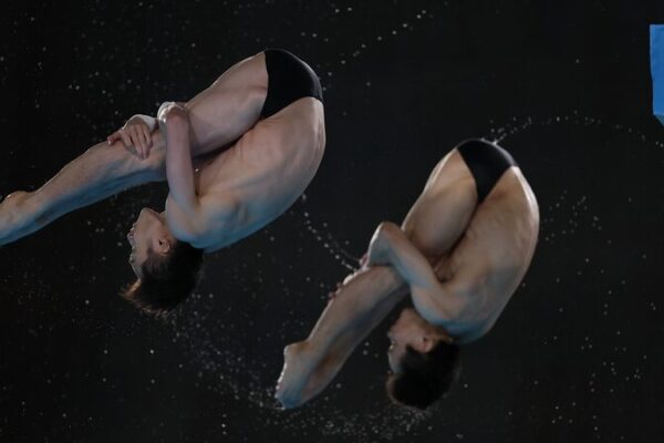 🥇 Lian Junjie and Yang Hao Dive to China’s Fourth Gold at Paris 2024! __Lian_Junjie_and_Yang_Hao_Dive_to_China_s_Fourth_Gold_at_Paris_2024_
