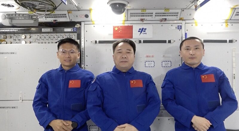 Live_from_Space__China_s_Shenzhou_16_Astronauts_Teach_the_Fourth__Tiangong_Class____poster - News for amigos, by amigos __Live_from_Space__China_s_Shenzhou_16_Astronauts_Teach_the_Fourth__Tiangong_Class___ video poster