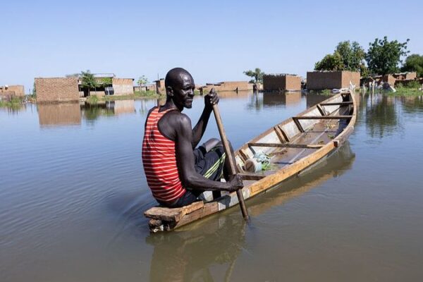 Logone River in Chad’s Capital Hits Record Levels Amid Devastating Floods 🌊 Logone_River_in_Chad_s_Capital_Hits_Record_Levels_Amid_Devastating_Floods__