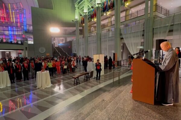 Longhua Temple’s Vegetarian Exhibition Lights Up Washington D.C. 🌱🇺🇸 Longhua_Temple_s_Vegetarian_Exhibition_Lights_Up_Washington_D_C_____ video poster