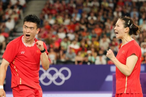 🥇 Love and Victory: China Clinches Gold and a Marriage Proposal at Paris 2024 __Love_and_Victory__China_Clinches_Gold_and_a_Marriage_Proposal_at_Paris_2024