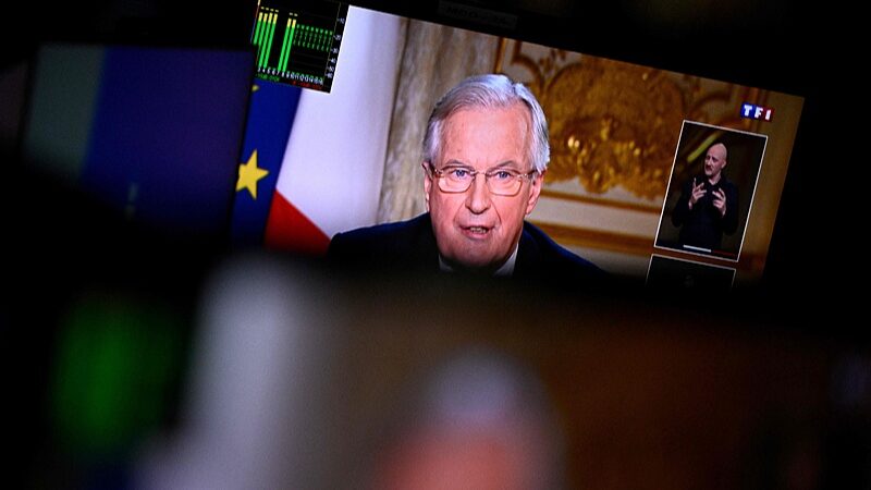 Macron_Urges_Ousted_PM_Barnier_to_Stay_Until_New_Leader_Steps_In___ - News for amigos, by amigos Macron_Urges_Ousted_PM_Barnier_to_Stay_Until_New_Leader_Steps_In___