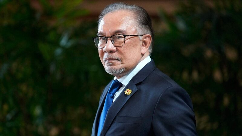 Malaysia_s_PM_Anwar_Urges_ASEAN_Unity____Says_No_to_External_Meddling_in_South_China_Sea - News for amigos, by amigos Malaysia_s_PM_Anwar_Urges_ASEAN_Unity____Says_No_to_External_Meddling_in_South_China_Sea
