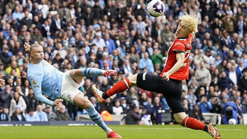 Man_City_Soar_to_Premier_League_Summit_Despite_Resting_Top_Guns - News for amigos, by amigos Man_City_Soar_to_Premier_League_Summit_Despite_Resting_Top_Guns